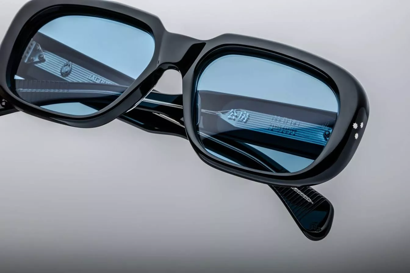 Product Gallery Image