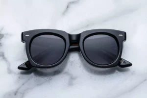 jacques marie mage_ava_noir_front2