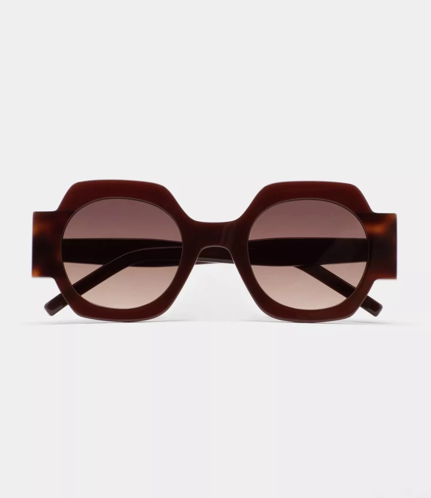 Kaleos_cabana_2_front