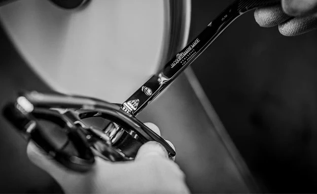 Détail Jacques Marie Mage - lunette haut de gamme