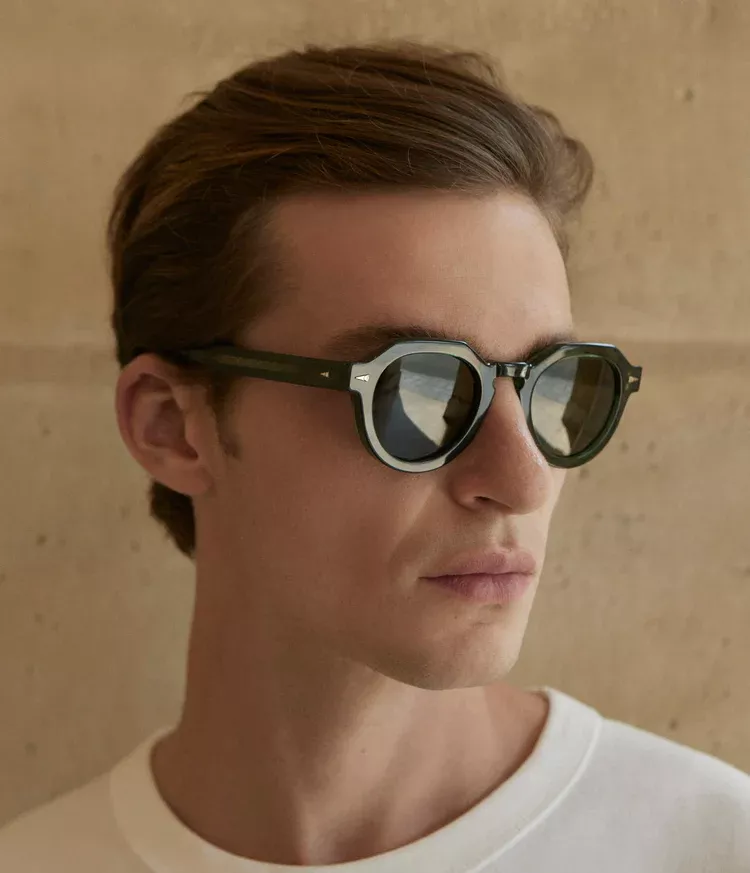 Product Gallery Image