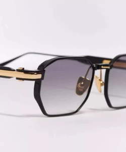 Lunettes de soleil John Dalia Axel – détail