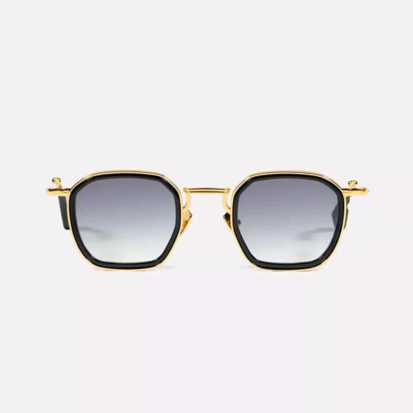 John Dalia Leo C100