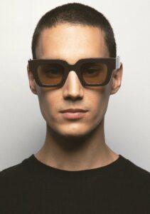 Kaleos Debella Brun photochromique coloris 5 — lunettes portées