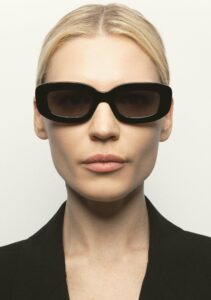 Kaleos Eluard Noir coloris 1 — lunettes portées