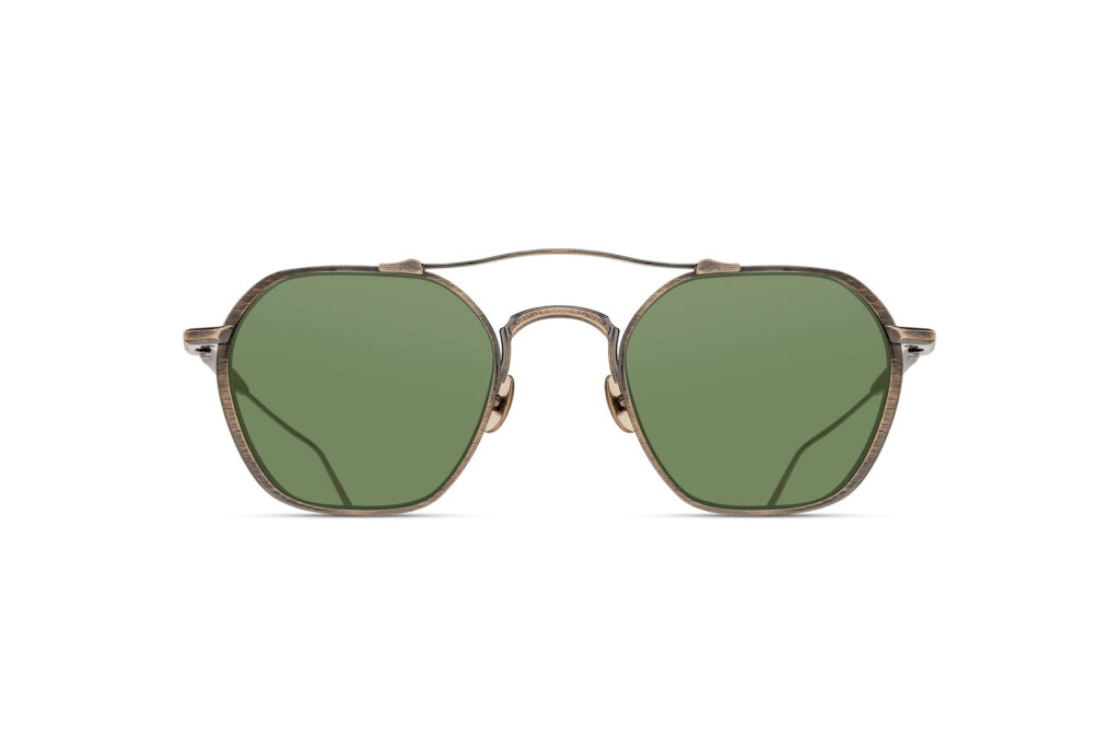 Lunettes de soleil Matsuda M3145 Antique Gold Sage Green vue de face