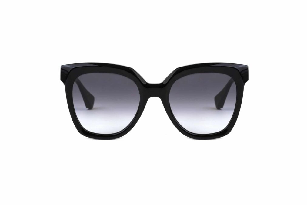 6457 1 louise squared sunglasses by gigi barcelona 1 2250x1500 1