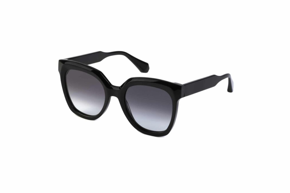 6457 1 louise squared sunglasses by gigi barcelona 3 1 2250x1500 1