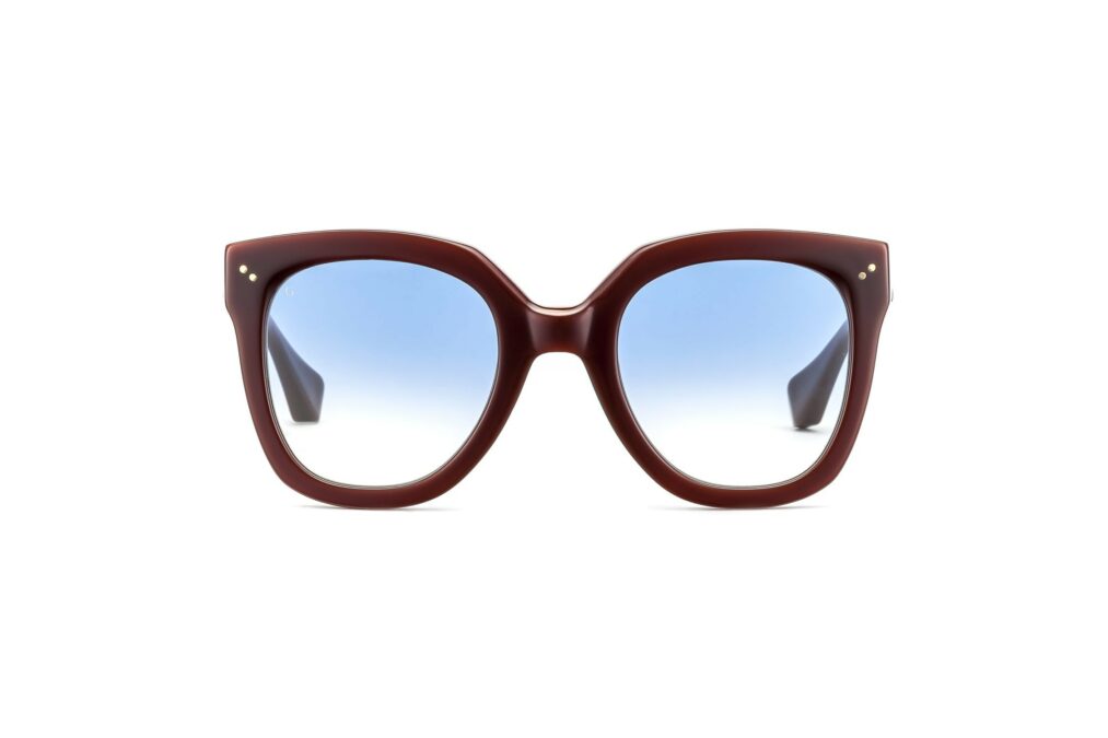 6400 9 margot squared translucent sunglasses by gigi barcelona 2250x1500 1
